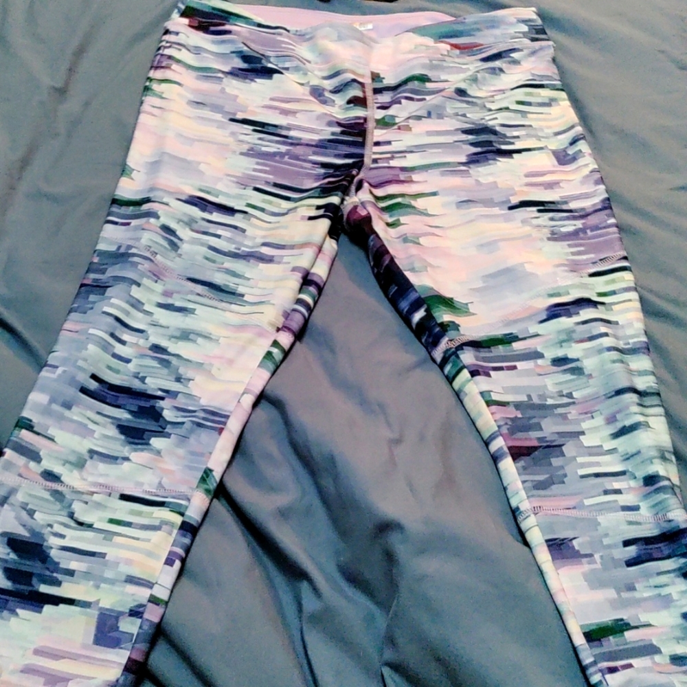 Forever 21 Capri workout pants